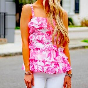 NWT Lilly Pulitzer Olive Top in Resort White Caliente Size 2